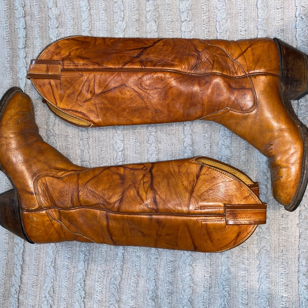 The Sander Cowgirl Boots - Tan - SZ 6B
